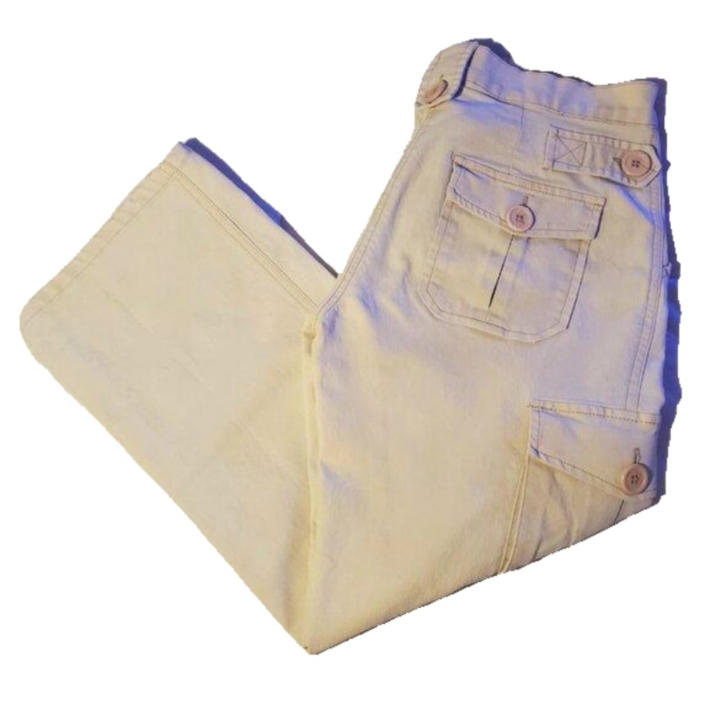 BEBE Women's Size 6 Khaki Cropped Cargo Pants with Lots of Stretch EUC